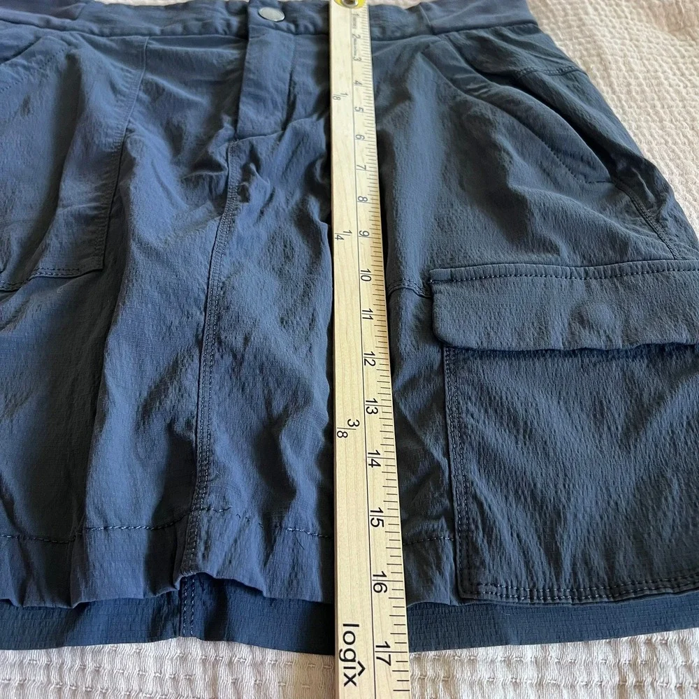 Athleta Trekkie Cargo Nylon Skort Women's 10 Gray Stretch Hiking Tennis Pockets‎